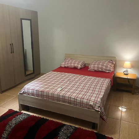 Ami Lodge Mamoudzou Екстериор снимка